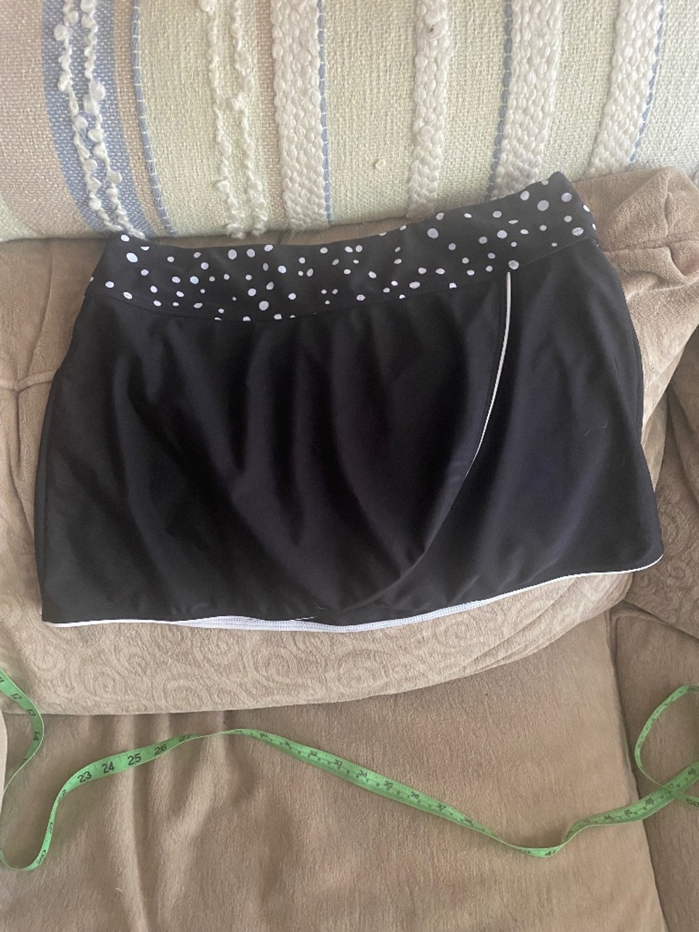Black Skort